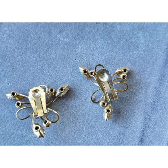 Vtg Pink Irridescent Aurora Borealis Prong Set Clip On Earrings Gold-tone - Picture 11 of 14